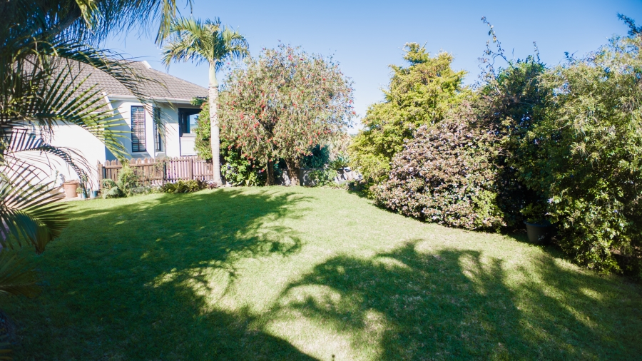 4 Bedroom Property for Sale in Blue Bend Eastern Cape